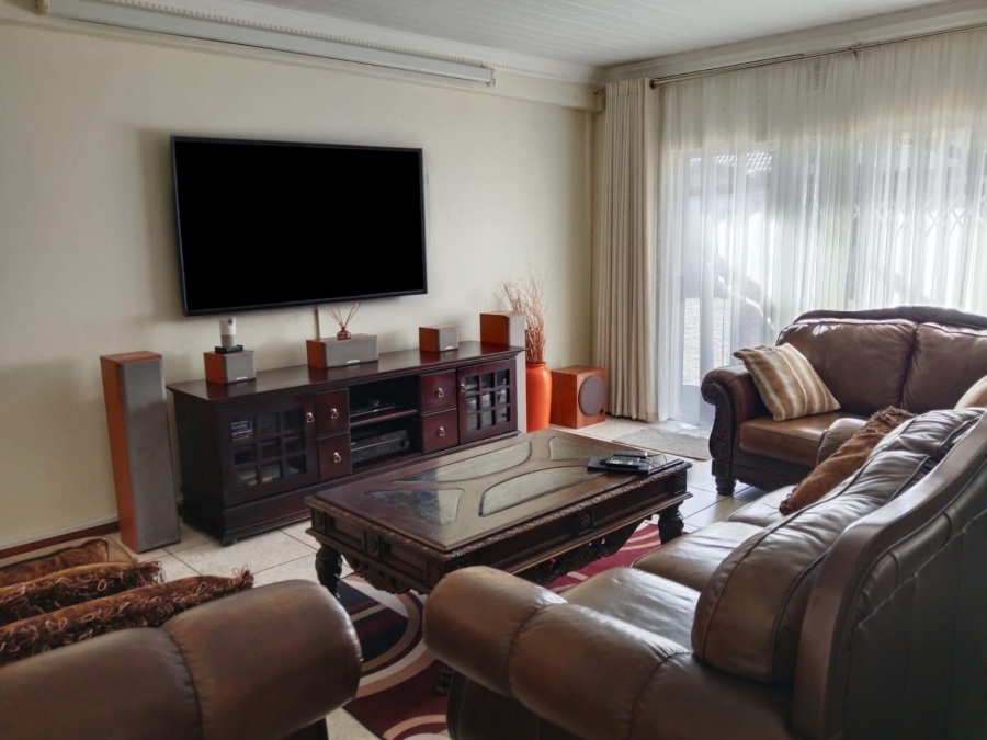 3 Bedroom Property for Sale in Jan Cillierspark Free State